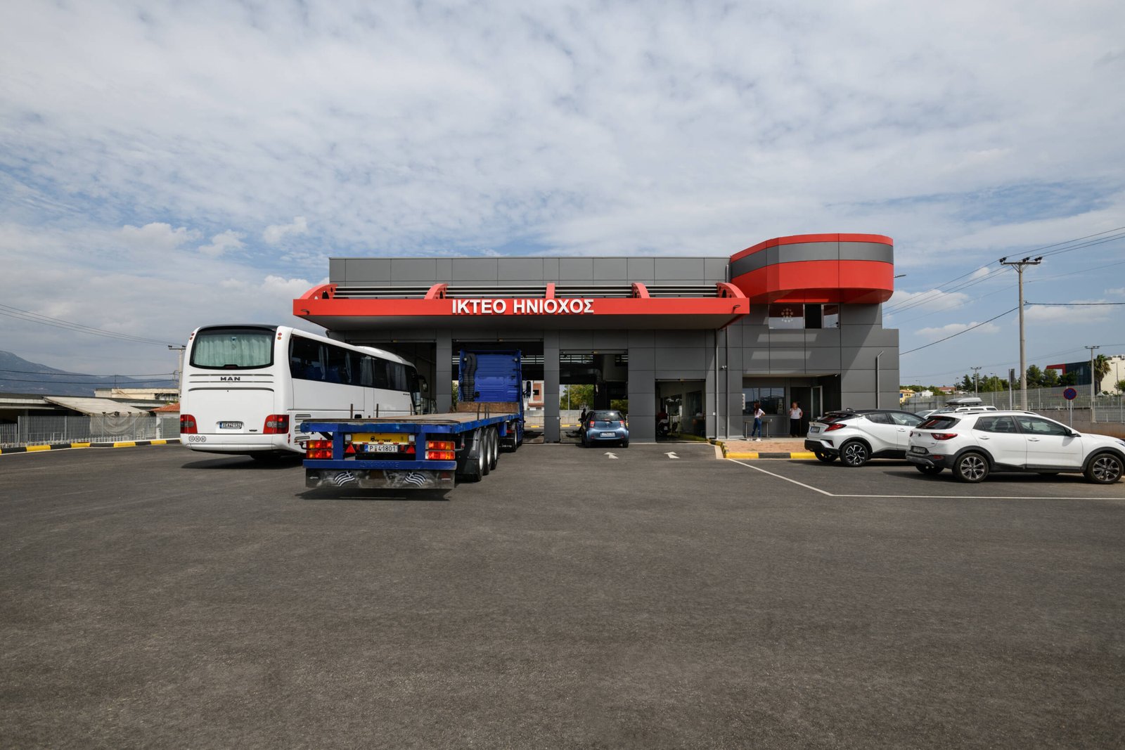 ηνίοχος κηφισιά 2