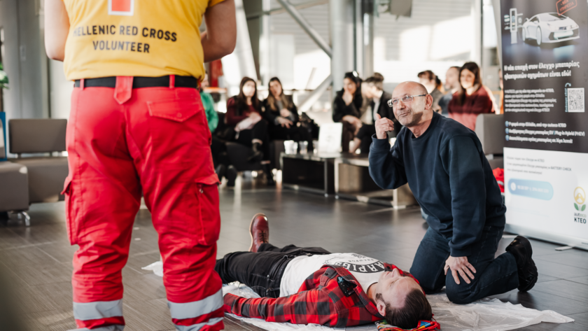 Μαθήματα πρώτων βοηθειών στο ΚΤΕΟ