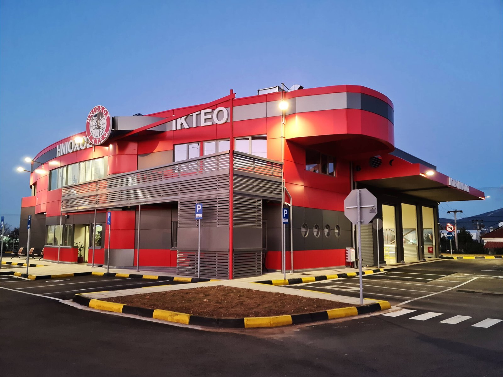 ηνίοχος κηφισιά